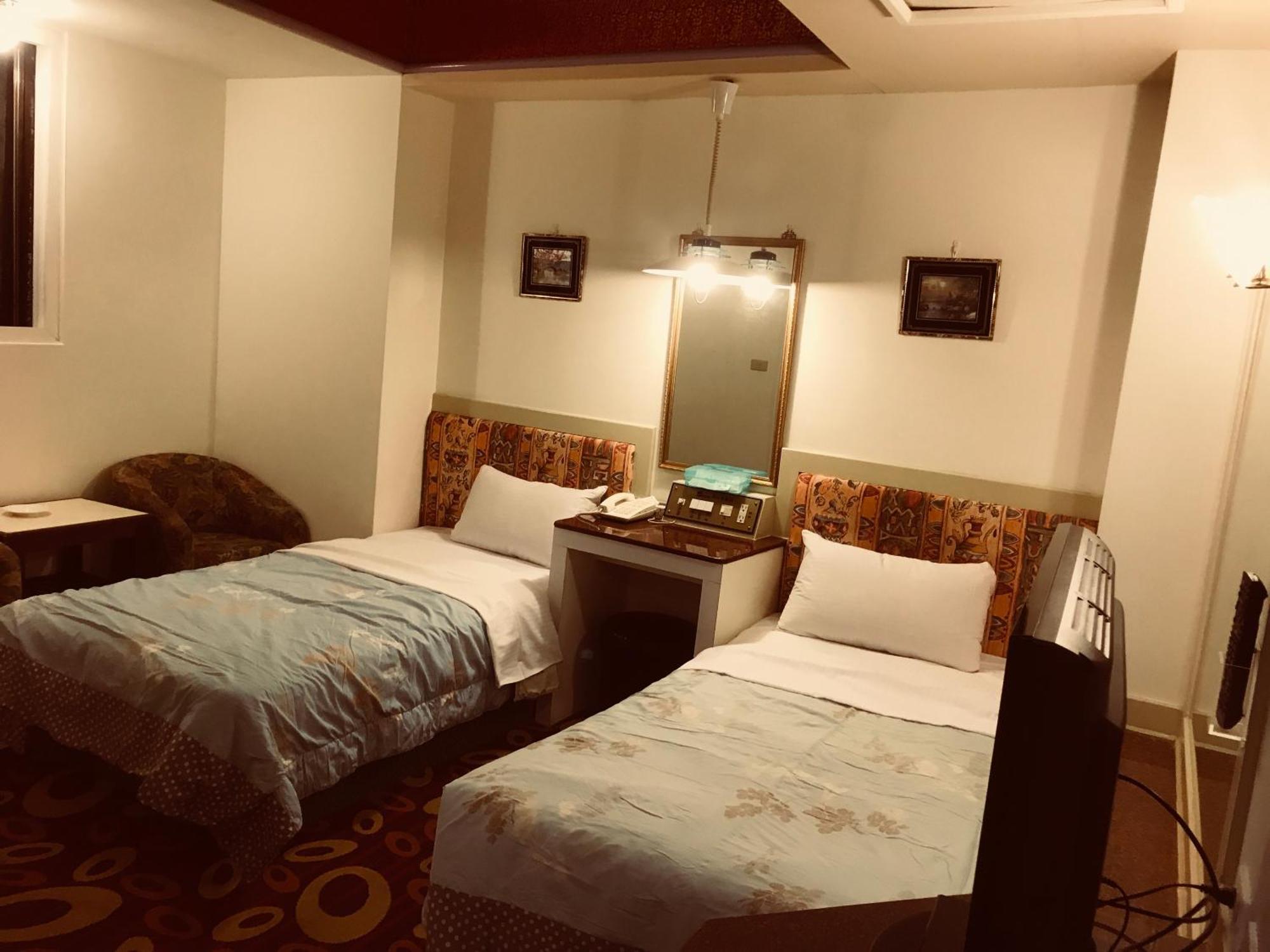 Good Hotel Fengyuan Extérieur photo
