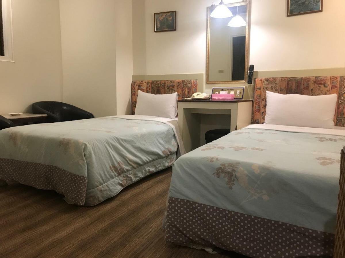 Good Hotel Fengyuan Extérieur photo