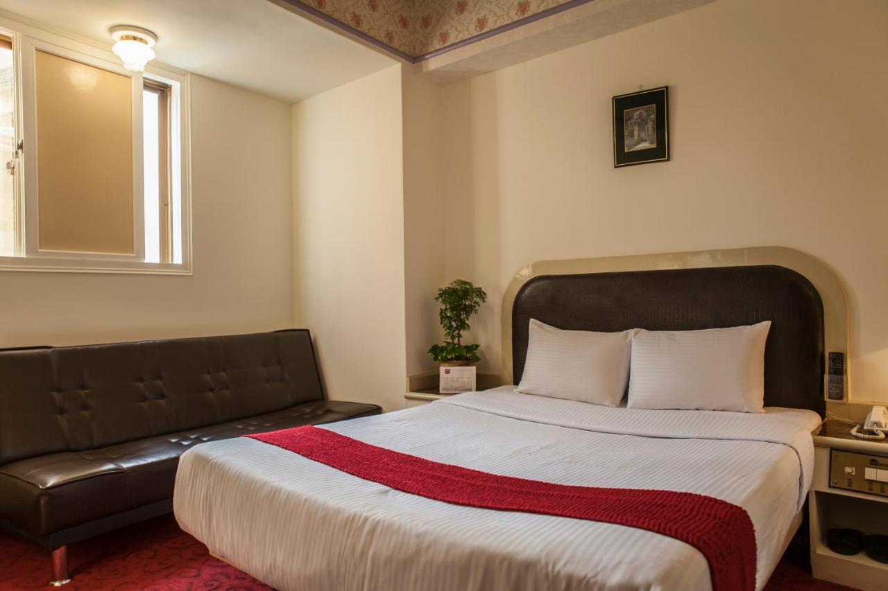 Good Hotel Fengyuan Extérieur photo